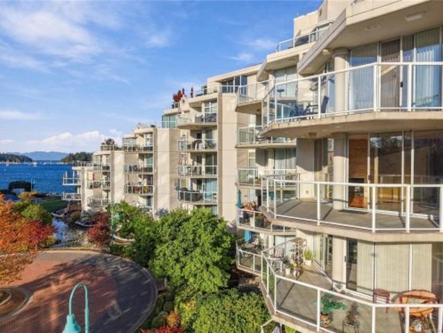 Property for sale in Downtown / Old City, Nanaimo