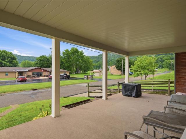 House for sale in North Apollo, Pennsylvania