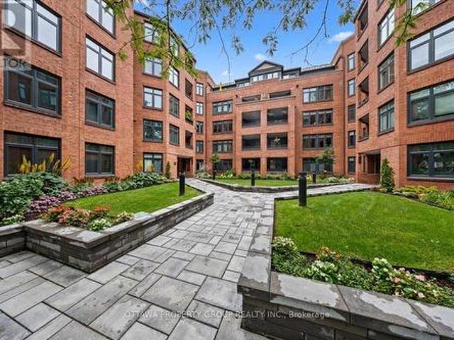 Condo for sale in Ottawa, Ontario