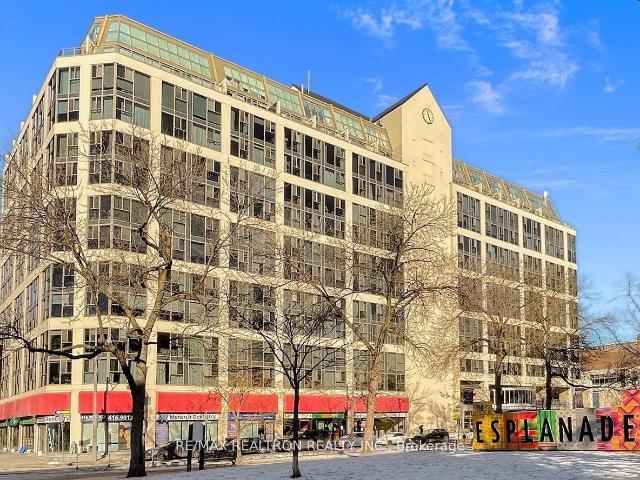 Condo for sale in Toronto, Golden Horseshoe