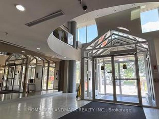 Commercial for rent in York, Ontario
