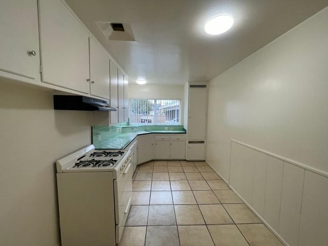 Apartment for rent in Glendale, California
