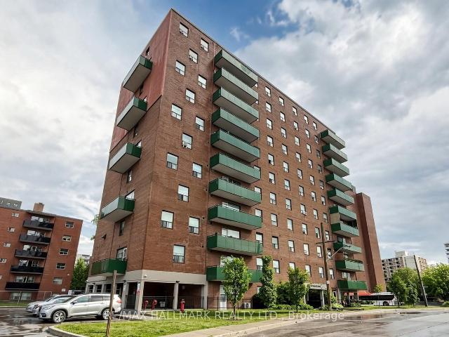 Condo for sale in Woburn, Ontario