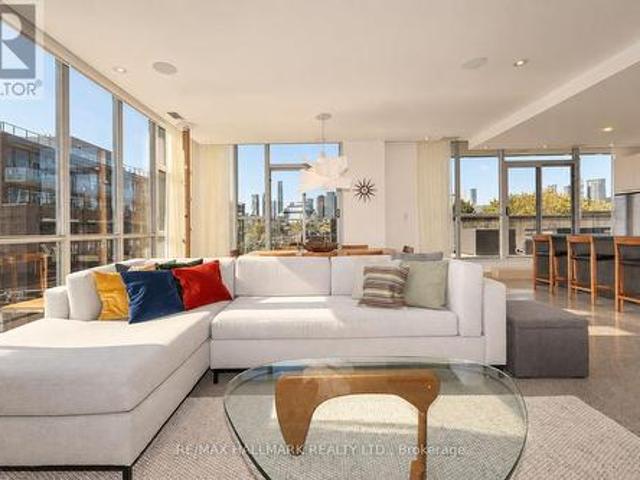 Condo for sale in Woburn, Ontario