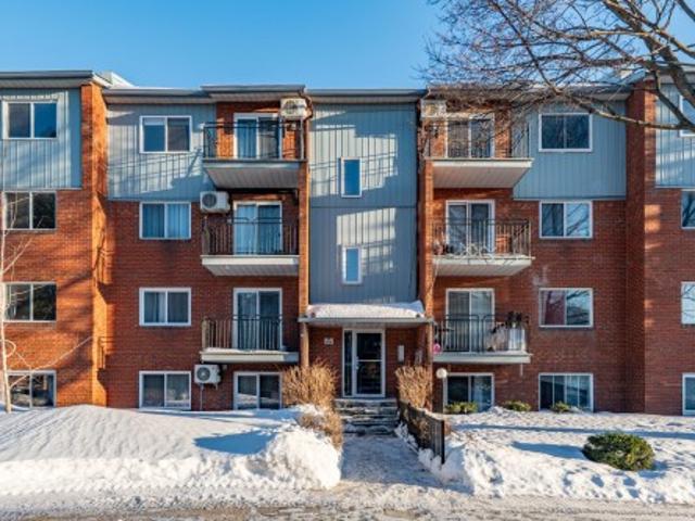 Condo for sale in Chomedey, Quebec