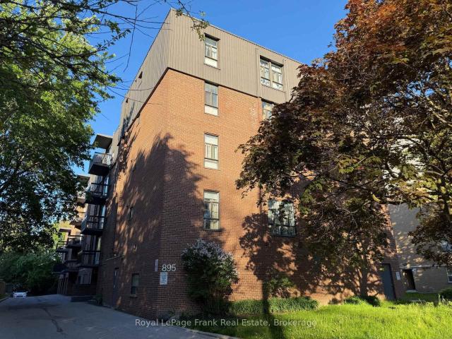 Condo for rent in Woburn, Ontario