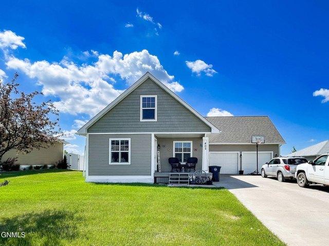 House for sale in Stanley, North Dakota