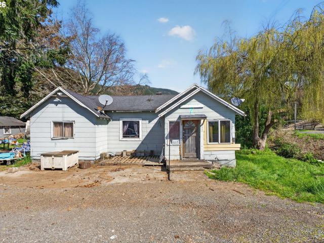 House for sale in Oregonia