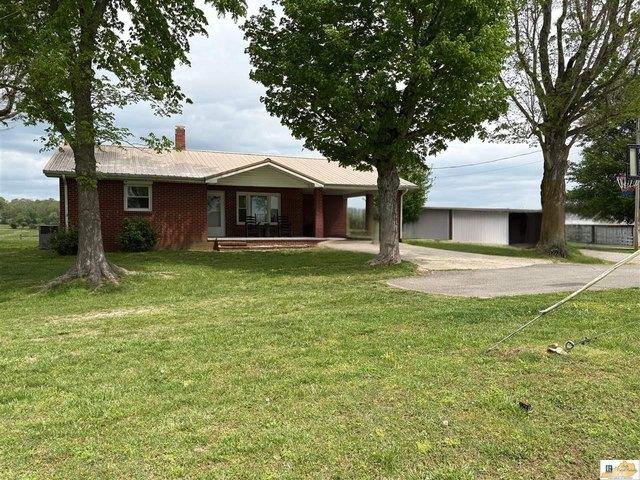 House for sale in Cave City, Kentucky