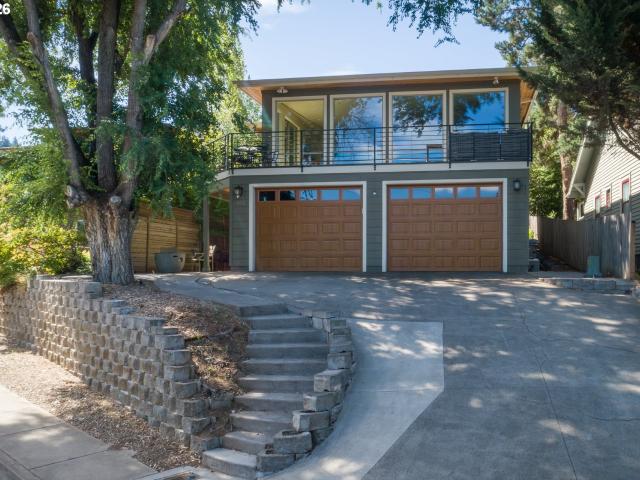 House for sale in Oregonia