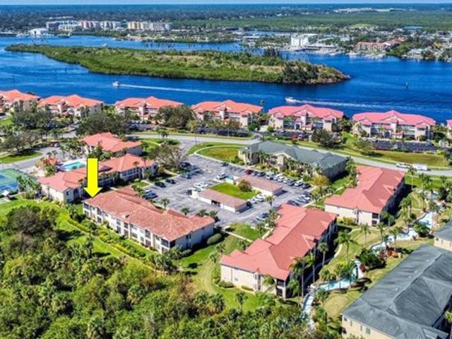 Condo for sale in New Smyrna Beach, Florida