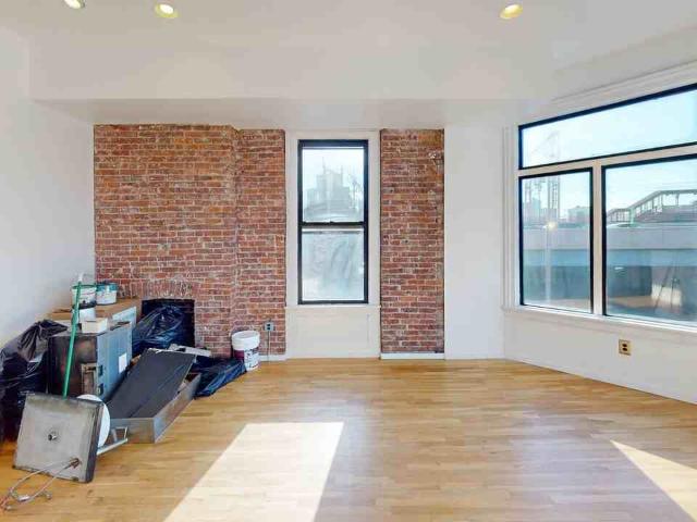 Apartment for rent in Newark, New Jersey