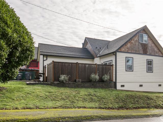 House for sale in Aberdeen, Washington