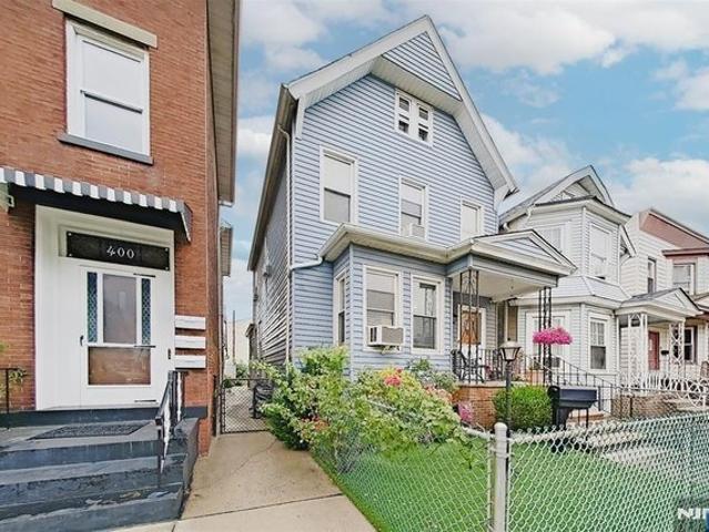 House for sale in Hudson, New Jersey