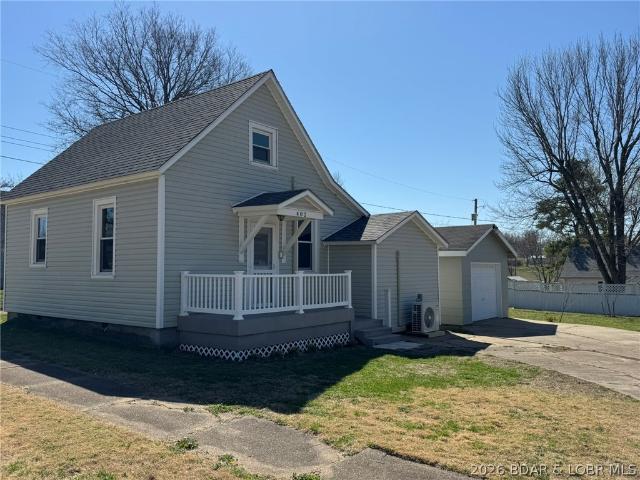 House for sale in Cole Camp, Missouri