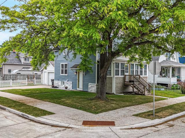 House for sale in Oshkosh, Wisconsin