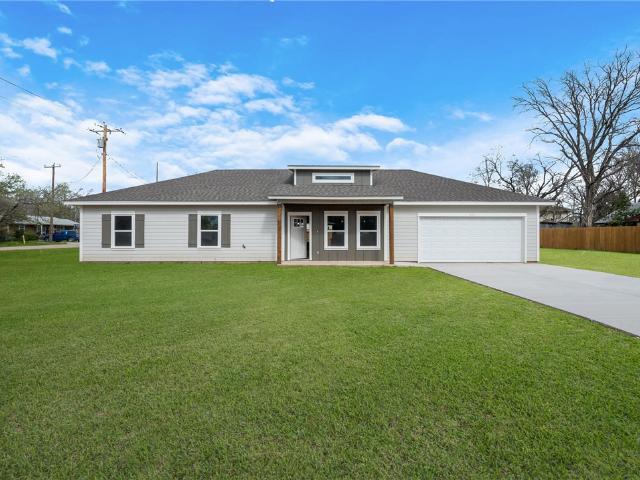House for sale in Bosque, Texas