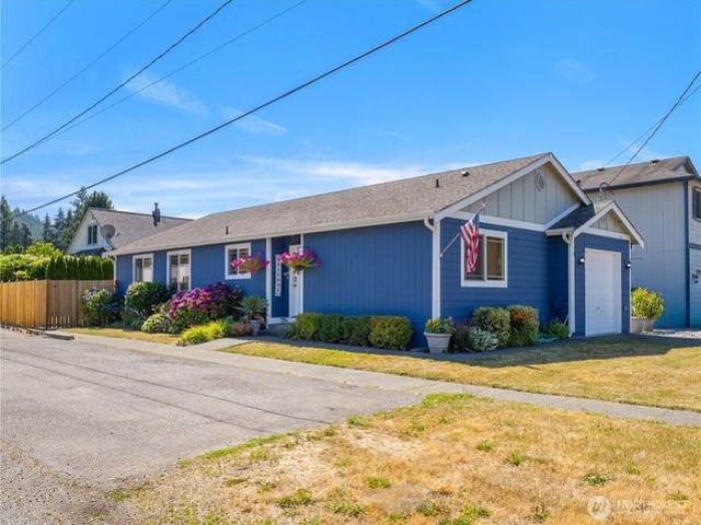 House for sale in Orting, Washington