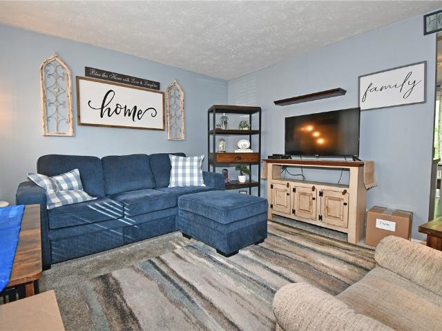 Townhouse for sale in Strabane, Pennsylvania