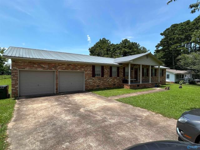 House for sale in Scottsboro, Alabama