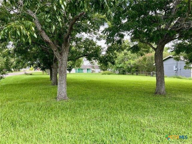 Land for sale in Edna, Texas