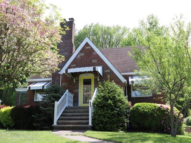 House for sale in Glen Dale, West Virginia