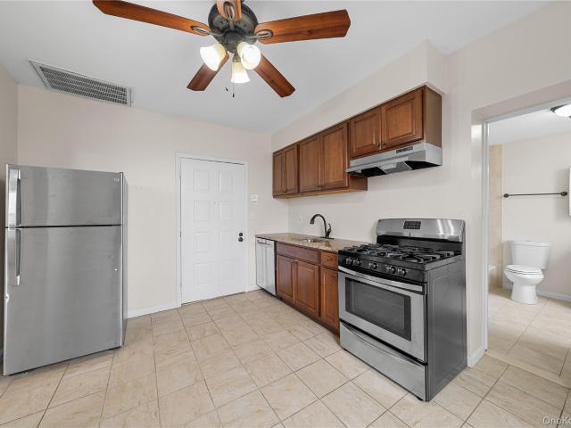 Property for rent in Nassau, New York
