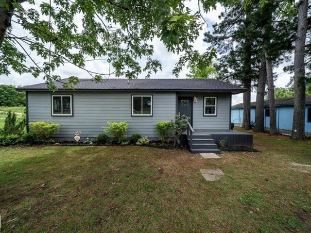 House for sale in Ark