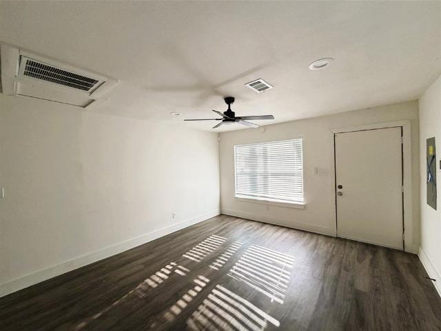 House for sale in Dallas, Dallas County