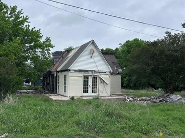 House for sale in Whitewright, Texas