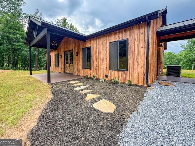 House for sale in Clarkesville, Georgia