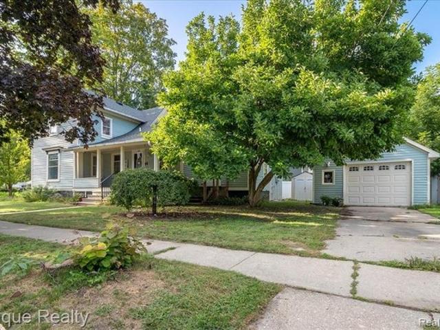 House for sale in Owosso, Michigan