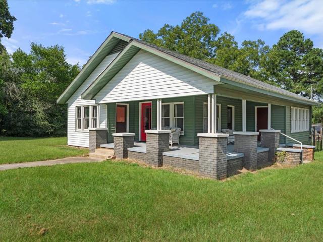 House for sale in Grapeland, Houston County