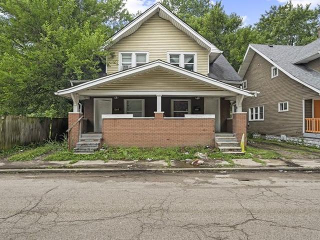 House for sale in Near Eastside, Camby