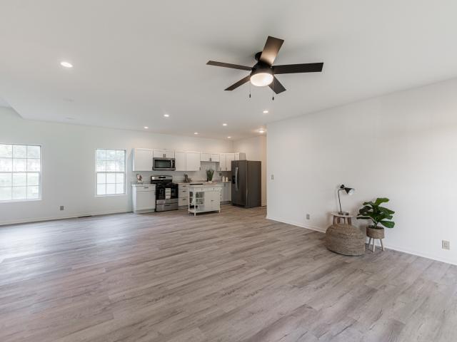 House for sale in Monroe Center