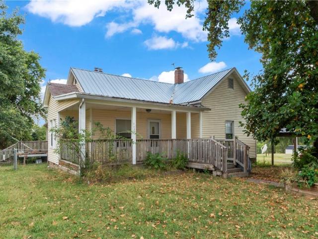 House for sale in Blackburn, Missouri