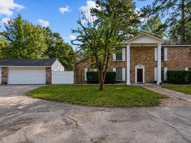 House for sale in Magnolia, Texas