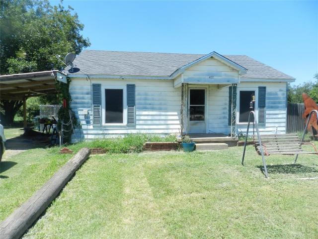 House for sale in De Young, Texas