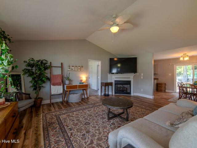 House for sale in Hubert, Onslow County