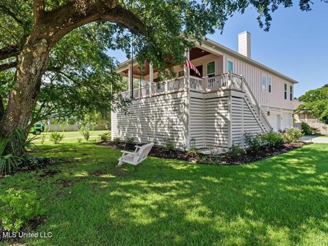 House for sale in Long Beach, Mississippi
