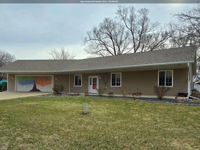 House for sale in Elk Point, South Dakota