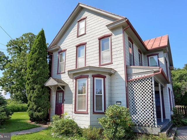 House for sale in Cumberland, Pennsylvania