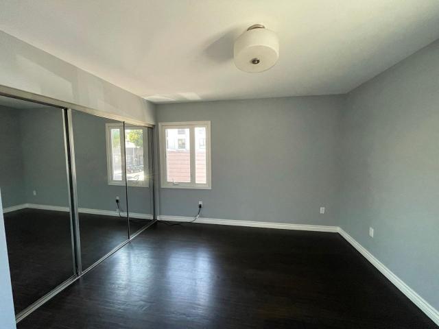 Apartment for rent in Canoga Park, California