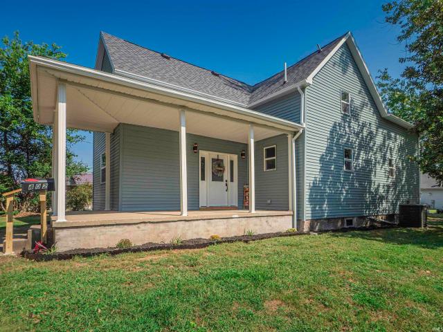 House for sale in Boonville, Warrick County