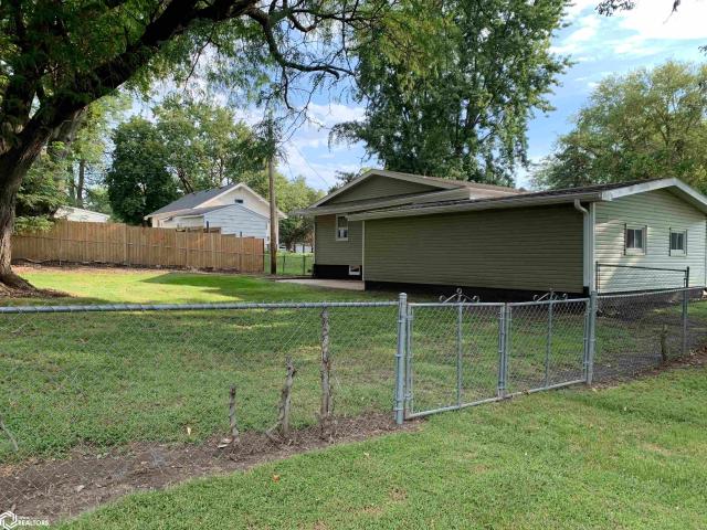 House for sale in Creston, Iowa