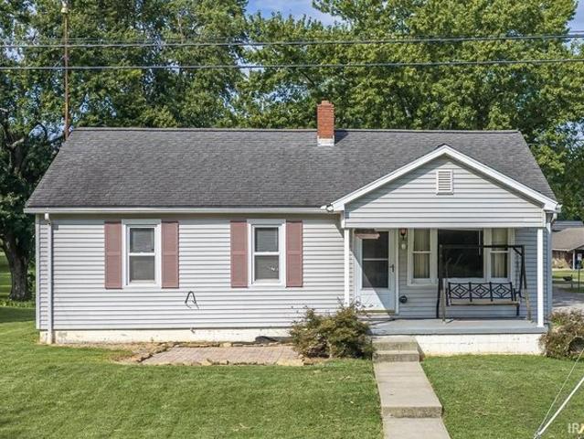 House for sale in Huntingburg, Dubois County