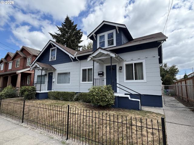 House for sale in Oregonia