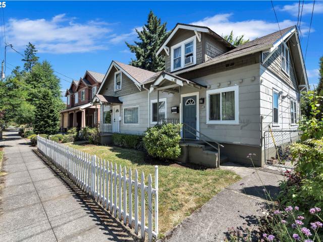 House for sale in Oregonia