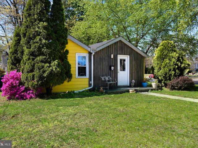 House for sale in Florence, New Jersey