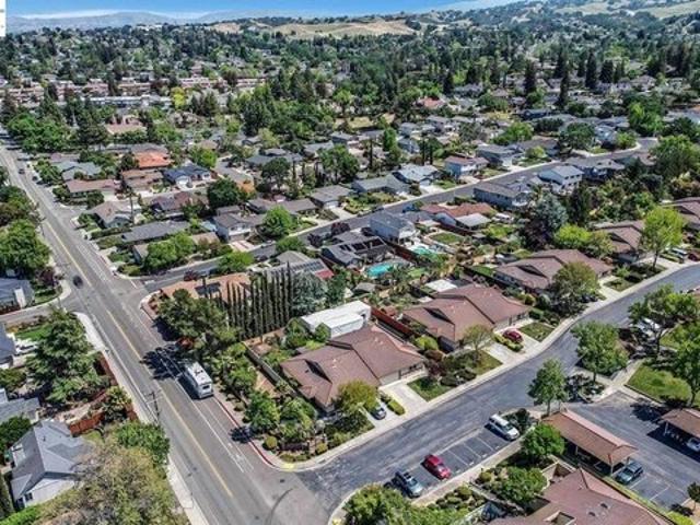 House for sale in Pleasanton, Alameda County